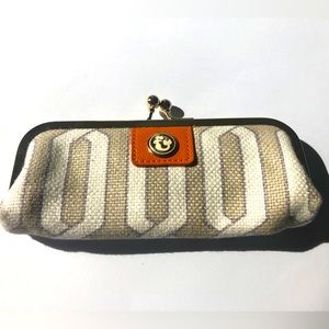 Spartina Natural Linen Genuine Leather Kiss Lock Wallet - Neutral Colors. NWOT